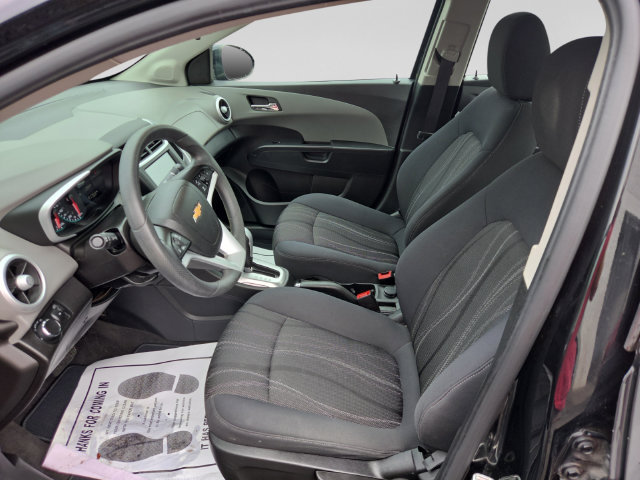 Used 2017 Chevrolet Sonic LT FWD image 25