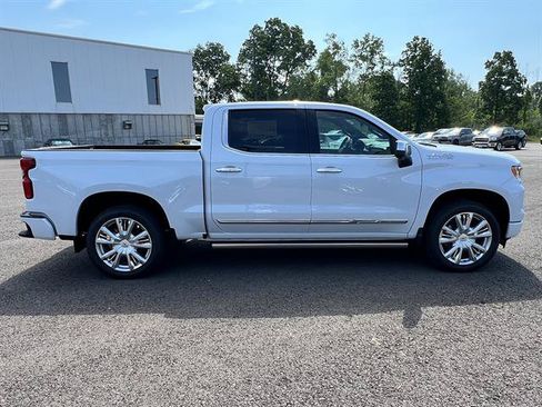 New 2026 Chevrolet Silverado 1500 High Country AWD/4WD image 7