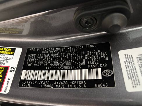 Used 2021 Toyota Camry SE image 27