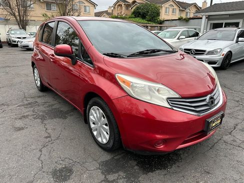 Used 2014 Nissan Versa Note SV FWD image 3