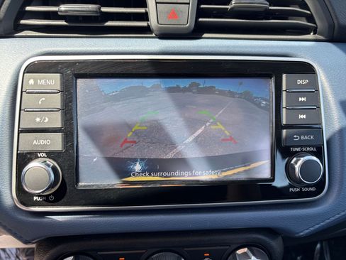 Used 2025 Nissan Versa SV FWD image 22
