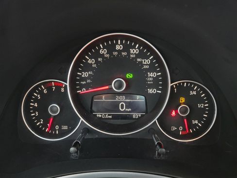 Used 2012 Volkswagen Beetle 2.5 FWD image 29