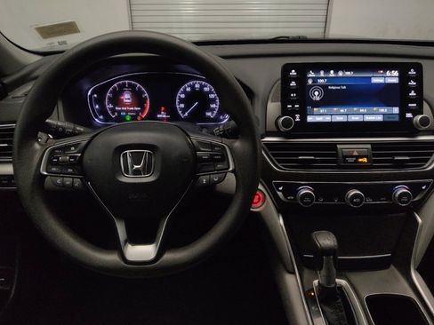 Used 2019 Honda Accord EX image 22