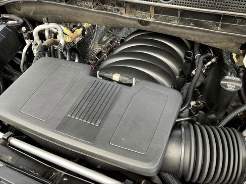 Used 2021 GMC Yukon Denali w/ Advanced Technology Package image 33