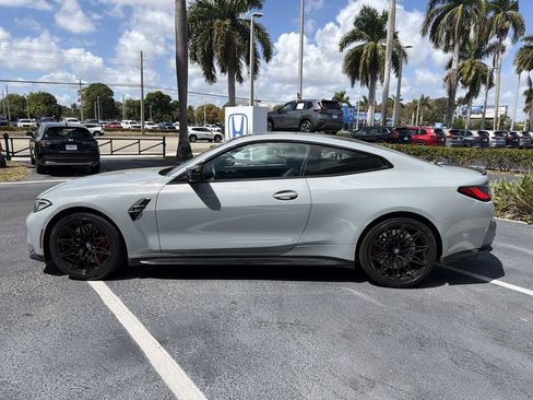 Used 2024 BMW M4 Coupe w/ Executive Package RWD image 5