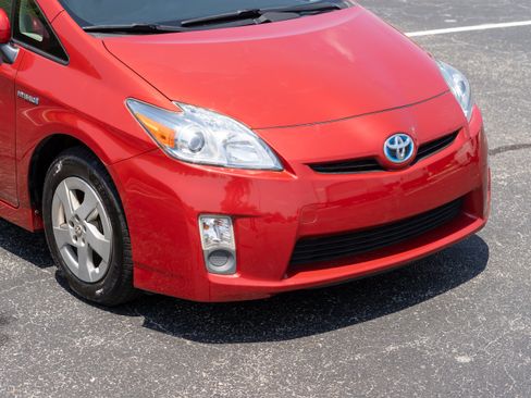 Used 2010 Toyota Prius Two FWD image 37