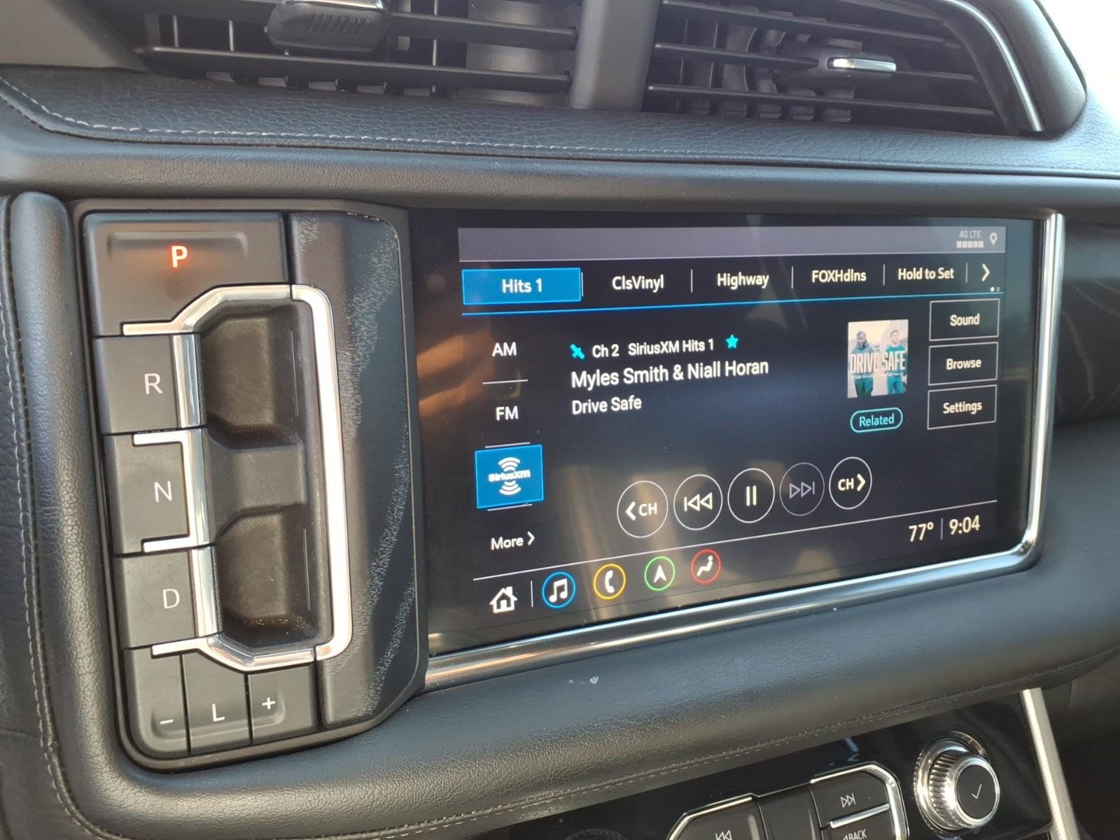 Used 2021 GMC Yukon Denali w/ LPO, Illumination Package AWD/4WD image 14
