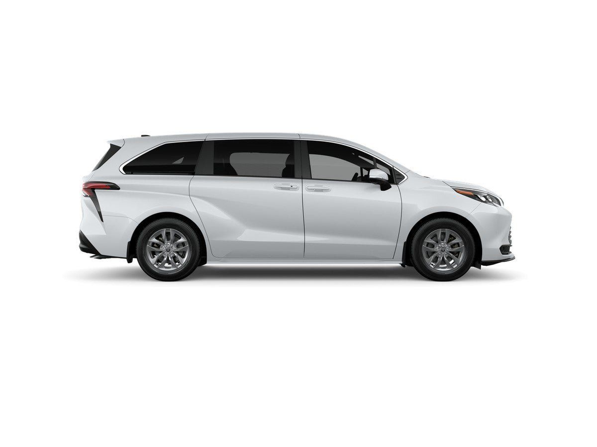 New 2026 Toyota Sienna LE FWD image 12