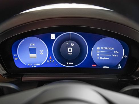 New 2025 Porsche Macan Turbo Electric image 17