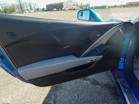 Used 2016 Chevrolet Corvette Stingray Z51 w/ 2LT Preferred Equipment Group image 14