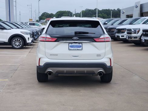 Used 2020 Ford Edge SEL w/ Convenience Package FWD image 6
