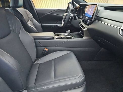 Used 2023 Lexus RX 350 Premium w/ Cold Area Package AWD/4WD image 11