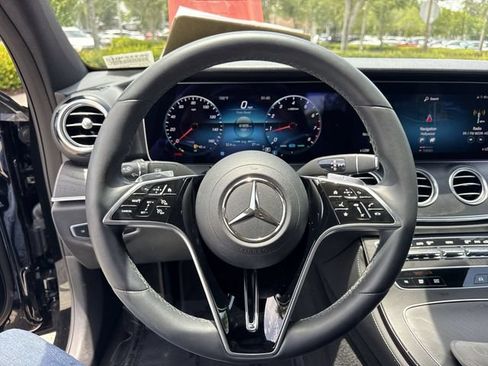 Used 2022 Mercedes-Benz E 450 4MATIC Sedan image 14