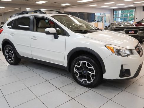 Used 2016 Subaru Crosstrek 2.0i Limited AWD/4WD image 14