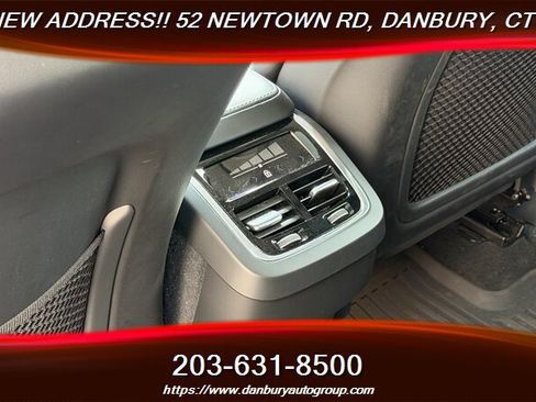 Used 2021 Volvo XC60 T5 Inscription w/ Protection Package AWD/4WD image 28