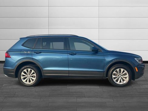 Used 2020 Volkswagen Tiguan S FWD image 2