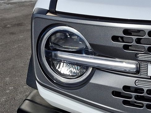 Certified 2025 Ford Bronco Badlands image 9