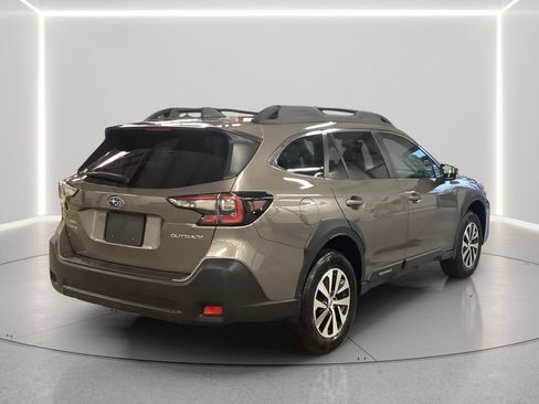 Certified 2024 Subaru Outback Premium AWD/4WD image 6