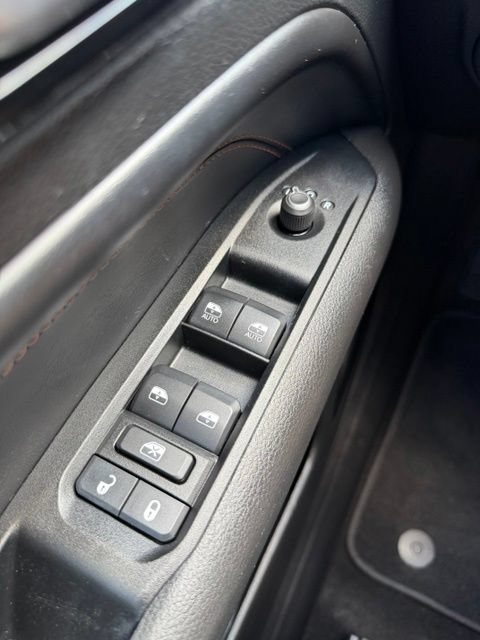 Used 2022 Jeep Compass Limited AWD/4WD image 19
