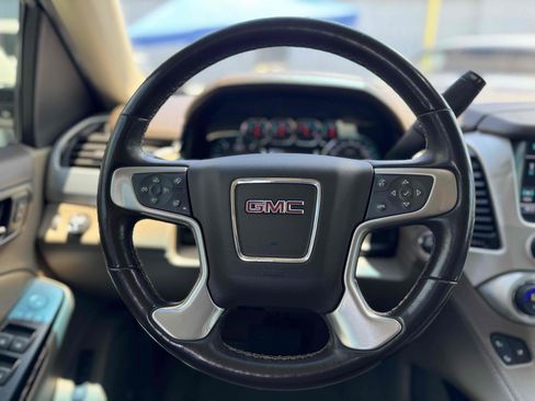Used 2019 GMC Yukon SLT w/ Open Road Package image 19