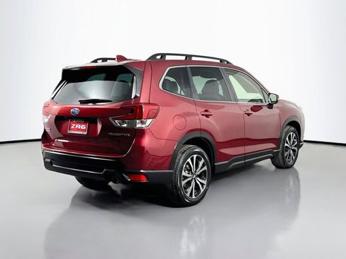 Used 2023 Subaru Forester Limited AWD/4WD image 5