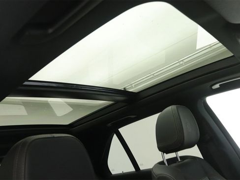 New 2026 Mercedes-Benz GLE 53 AMG 4MATIC image 14