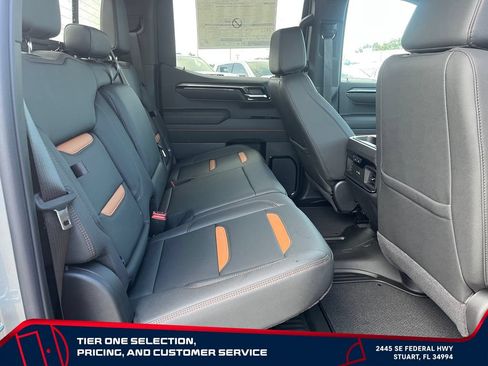 New 2026 GMC Sierra 1500 AT4 w/ AT4 Premium Package AWD/4WD image 17
