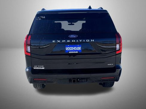 Used 2025 Ford Expedition Max Active image 6