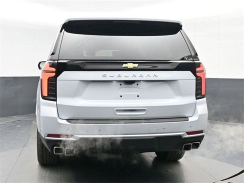 New 2026 Chevrolet Suburban High Country image 13