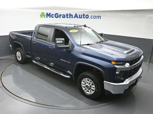 Used 2021 Chevrolet Silverado 2500 LT w/ All Star Edition image 3