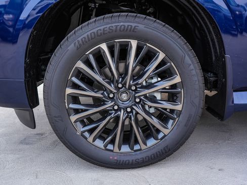 New 2026 INFINITI QX80 Autograph image 11