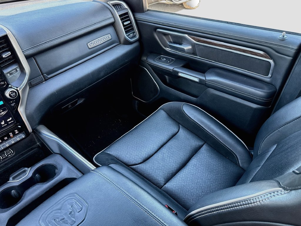 Used 2020 RAM 1500 Laramie AWD/4WD image 31