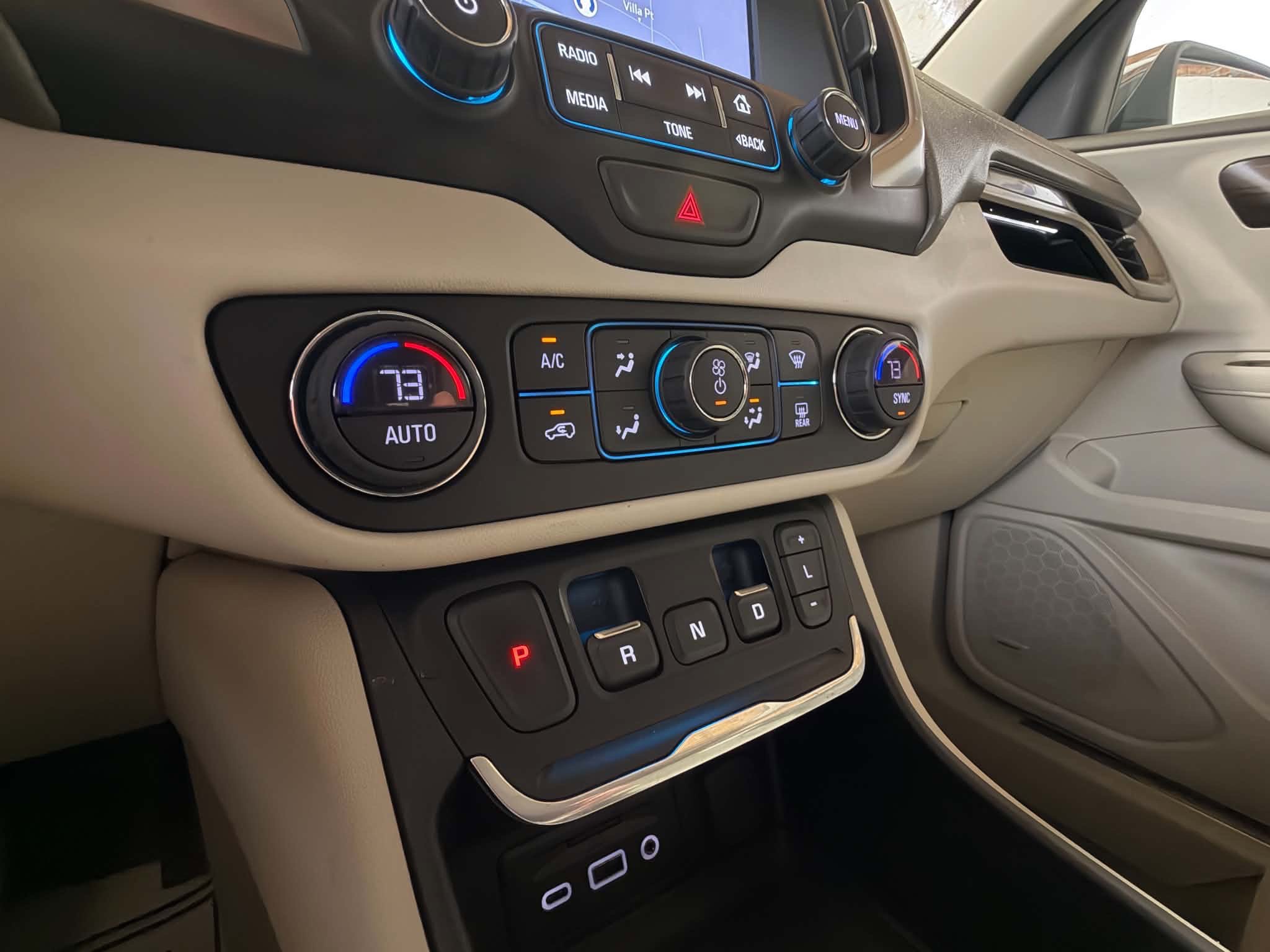 Used 2018 GMC Terrain Denali w/ Advanced Safety Package FWD image 14