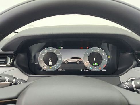 Certified 2025 Land Rover Range Rover Velar Dynamic SE image 28
