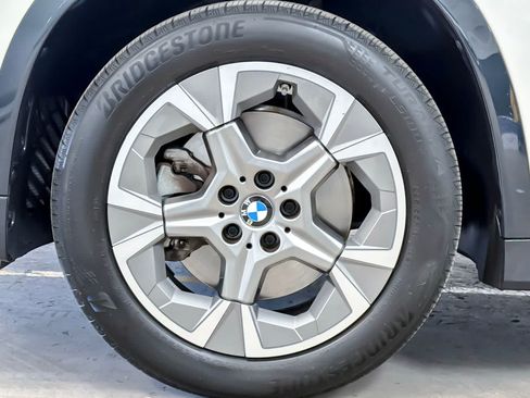 Used 2023 BMW X1 xDrive28i AWD/4WD image 27