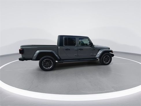 Used 2021 Jeep Gladiator Overland w/ Popular Equipment Package image 12
