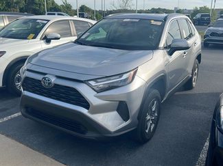 Used 2022 Toyota RAV4 XLE video 1