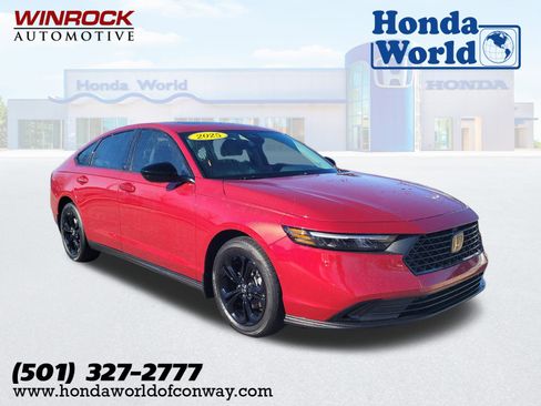 Certified 2025 Honda Accord SE image 1