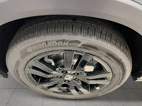 New 2026 Honda HR-V Sport image 11