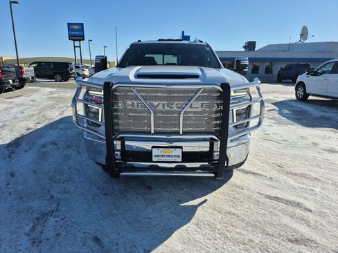 Used 2021 Chevrolet Silverado 3500 LTZ w/ LTZ Plus Package image 8