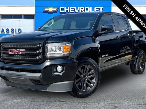 Used 2020 GMC Canyon SLE w/ Elevation Edition AWD/4WD image 2