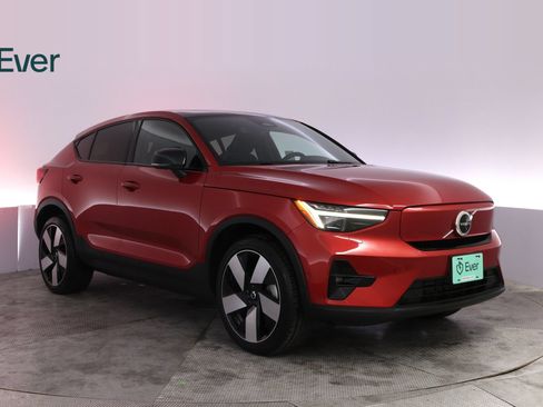 Used 2023 Volvo C40 P8 Recharge Ultimate AWD/4WD image 13