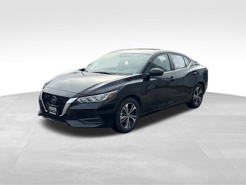 Used 2023 Nissan Sentra SV image 3