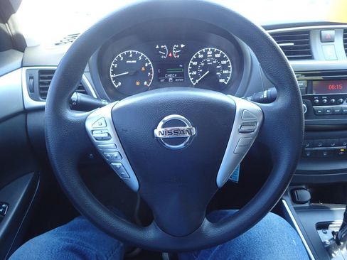 Used 2017 Nissan Sentra S FWD image 14