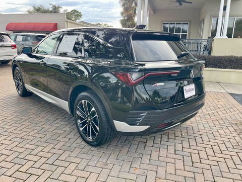 Used 2024 Acura ZDX A-Spec image 3