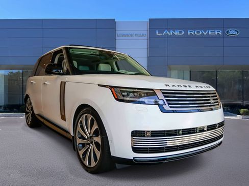 New 2026 Land Rover Range Rover SV AWD/4WD image 3