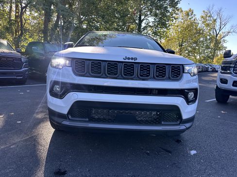 New 2026 Jeep Compass Limited image 23