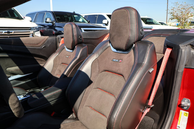 Used 2022 Chevrolet Camaro ZL1 RWD image 9