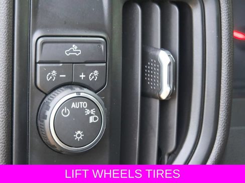 Used 2026 Chevrolet Silverado 1500 Custom RWD image 23
