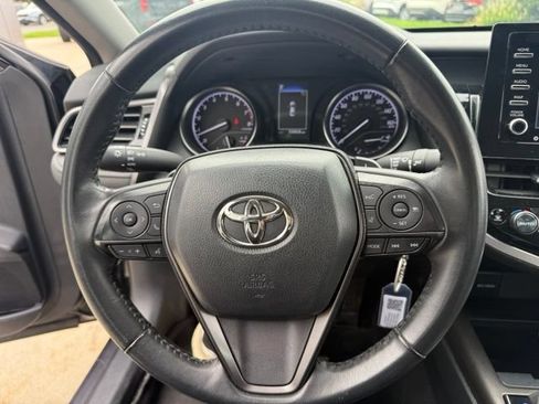 Used 2024 Toyota Camry SE FWD image 17